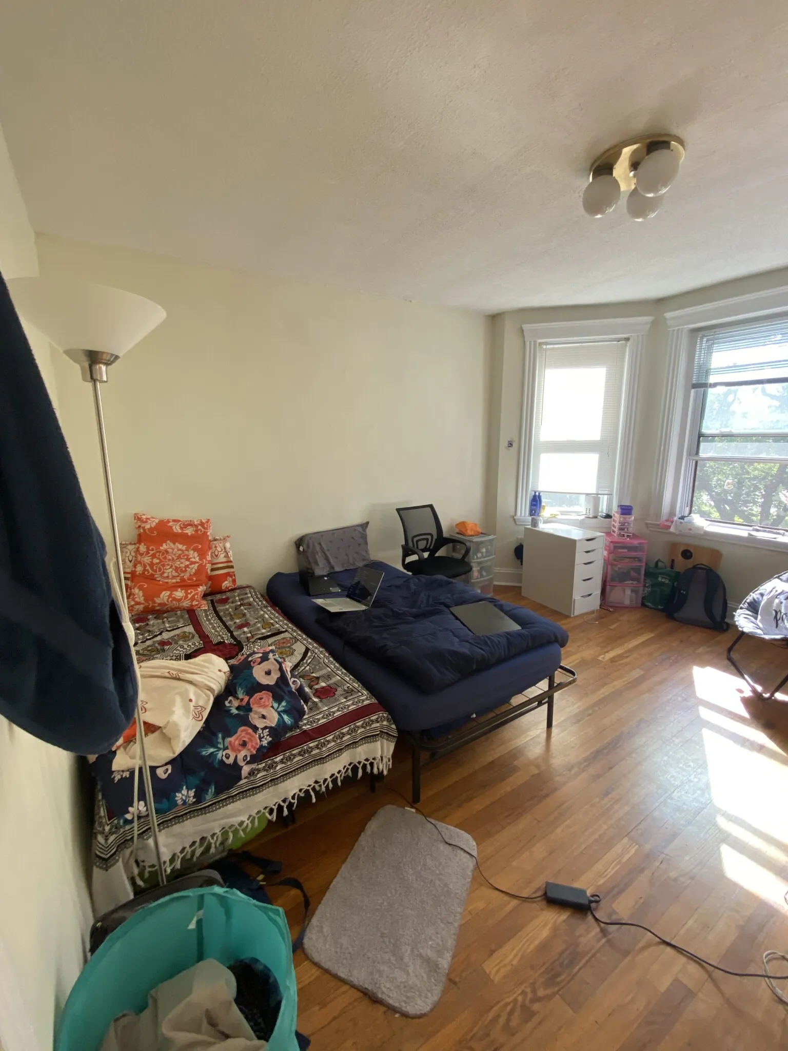 364 Riverway, Mission Hill