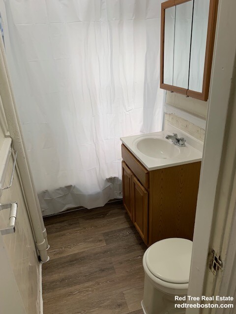 1185 Boylston St, Fenway