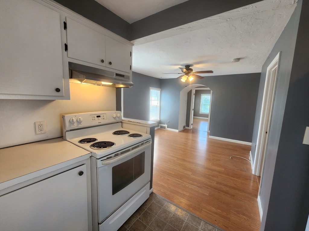 50-52 Alden St, Ashland