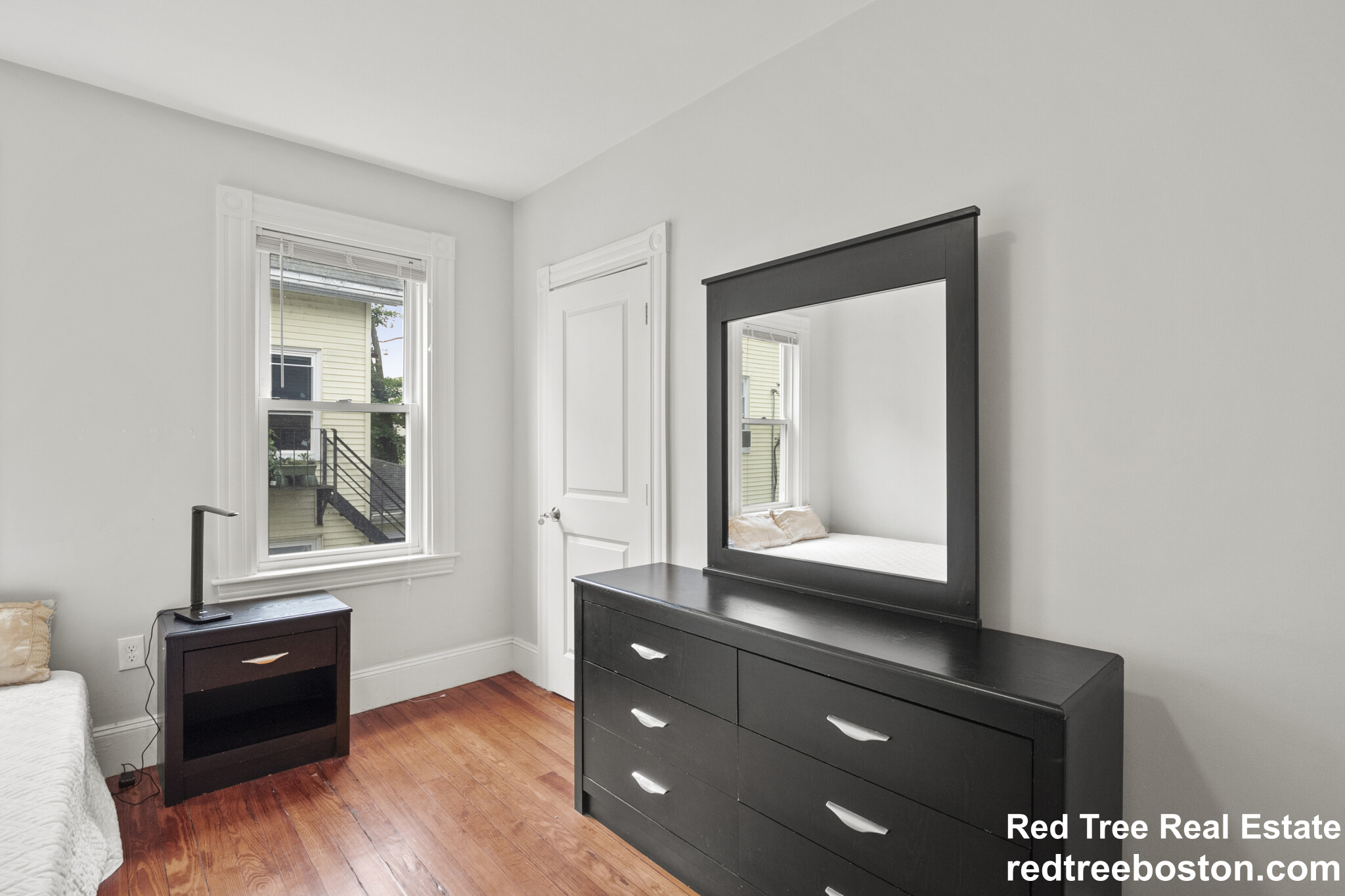 139 Adams St, South Side