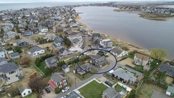 11 78th, Plum Island