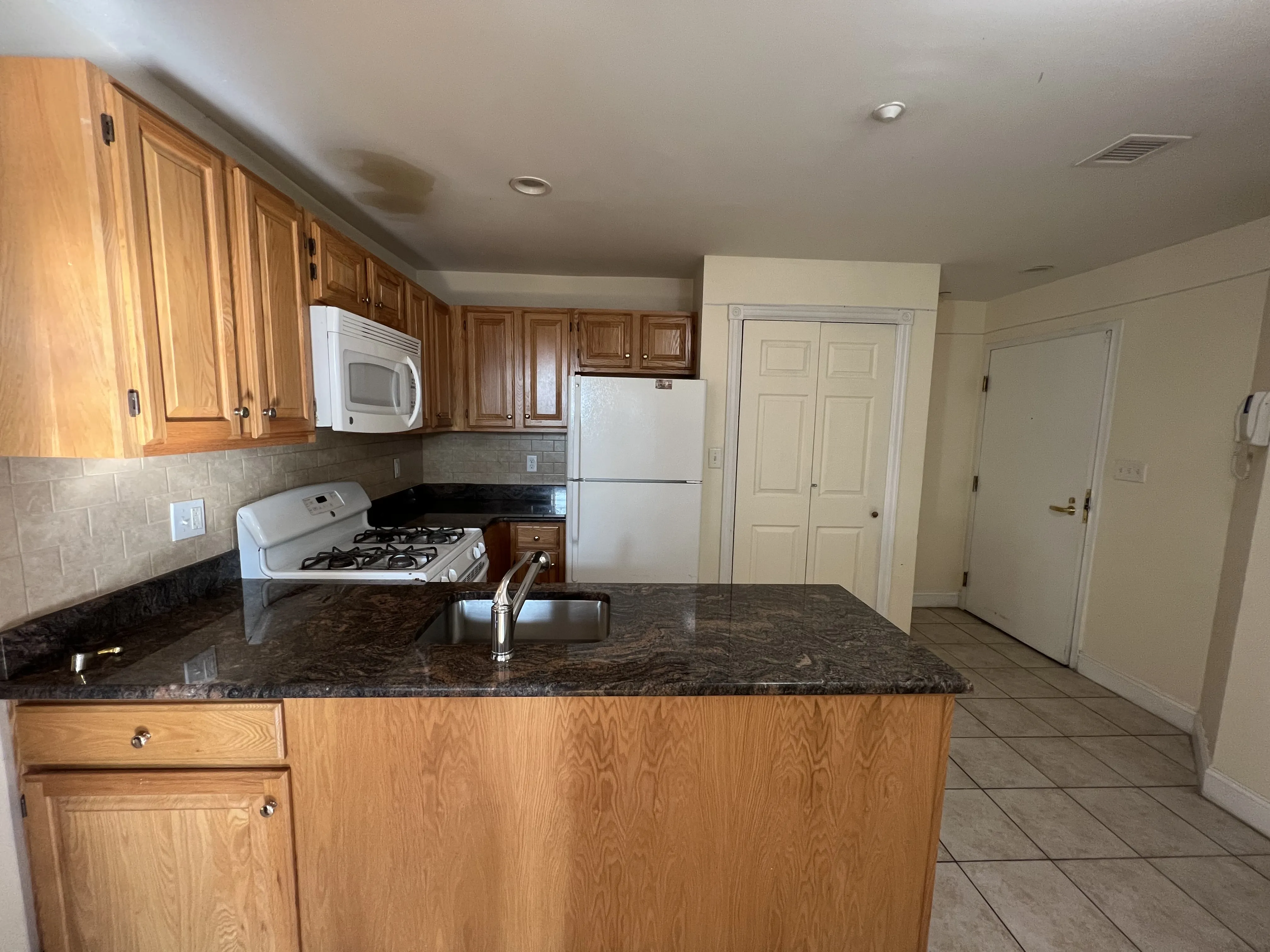 90 Westland Ave, Fenway