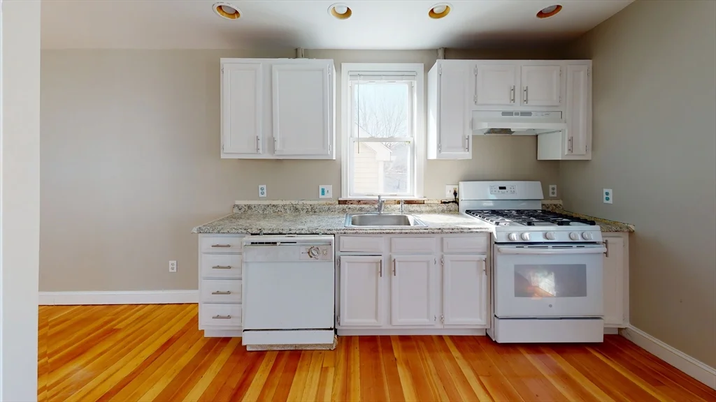 22-24 Kelley Ct, Brighton