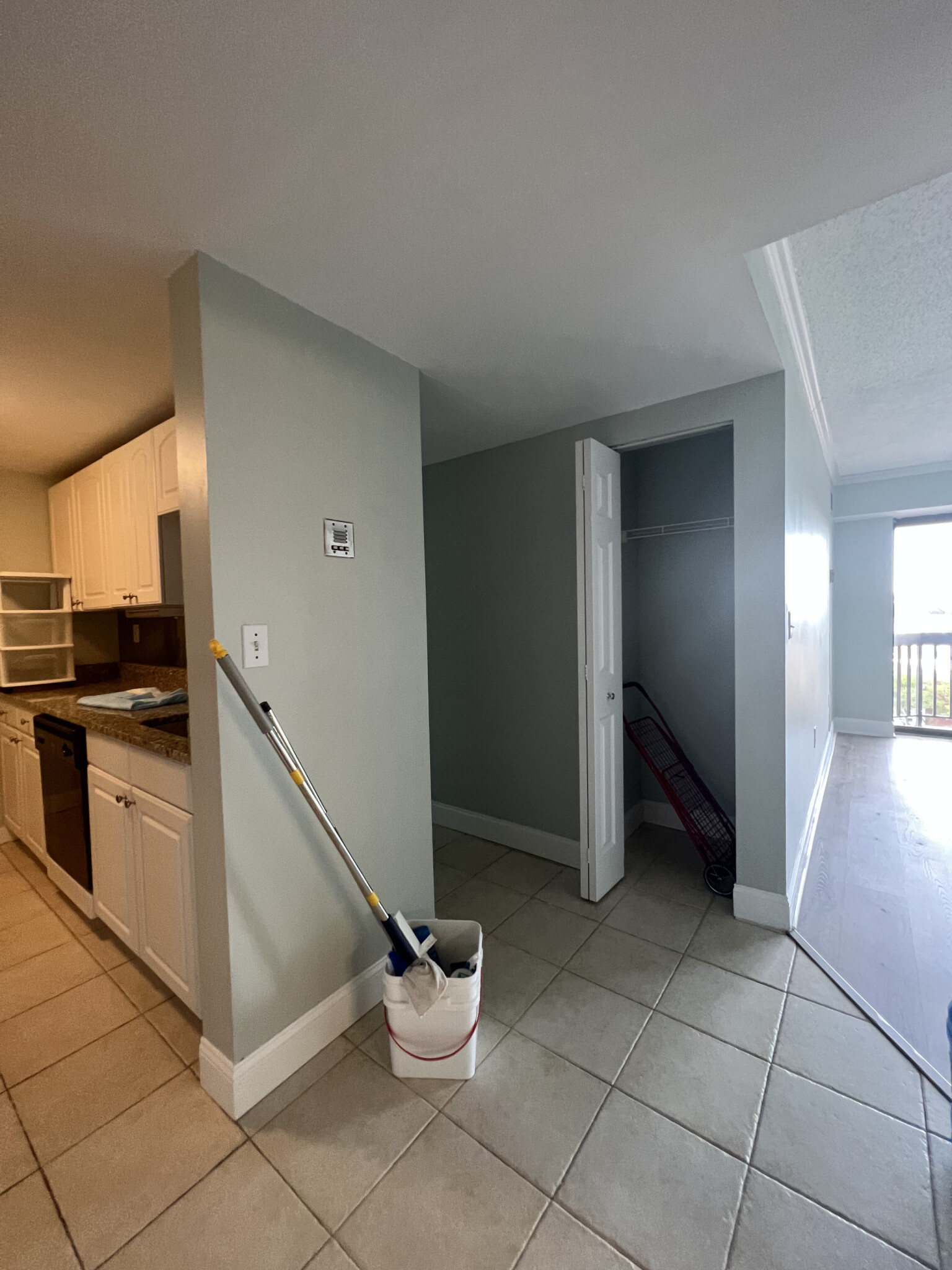 15 North Beacon St, Allston