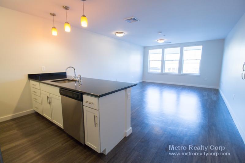 1 Whittemore Ave, North Cambridge