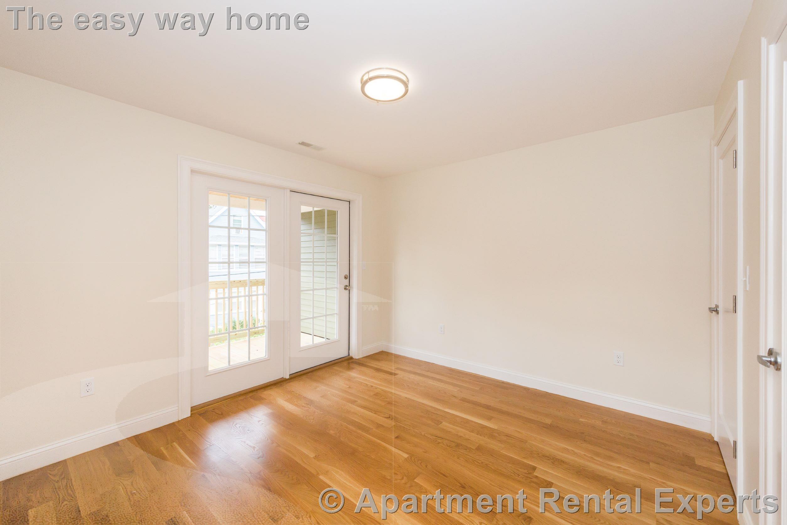 217 Arlington St, West Medford