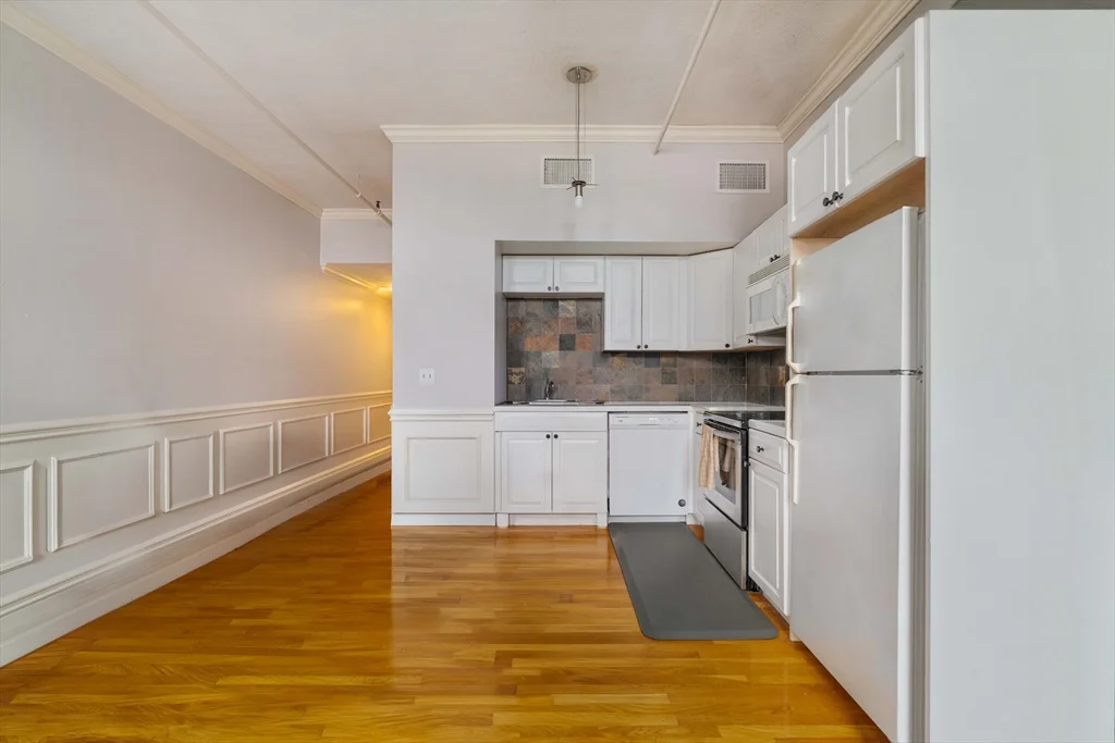 188 North, North End