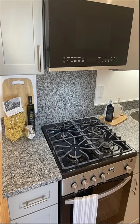 52 Washington St, Chelsea