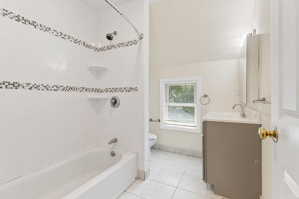 111 Pleasant, Milton