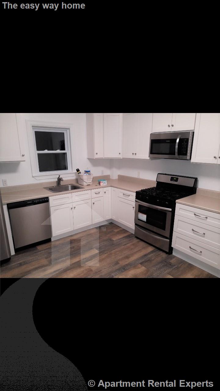 5 Day St, Davis Square