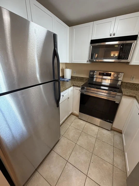 8 Museum Way, East Cambridge