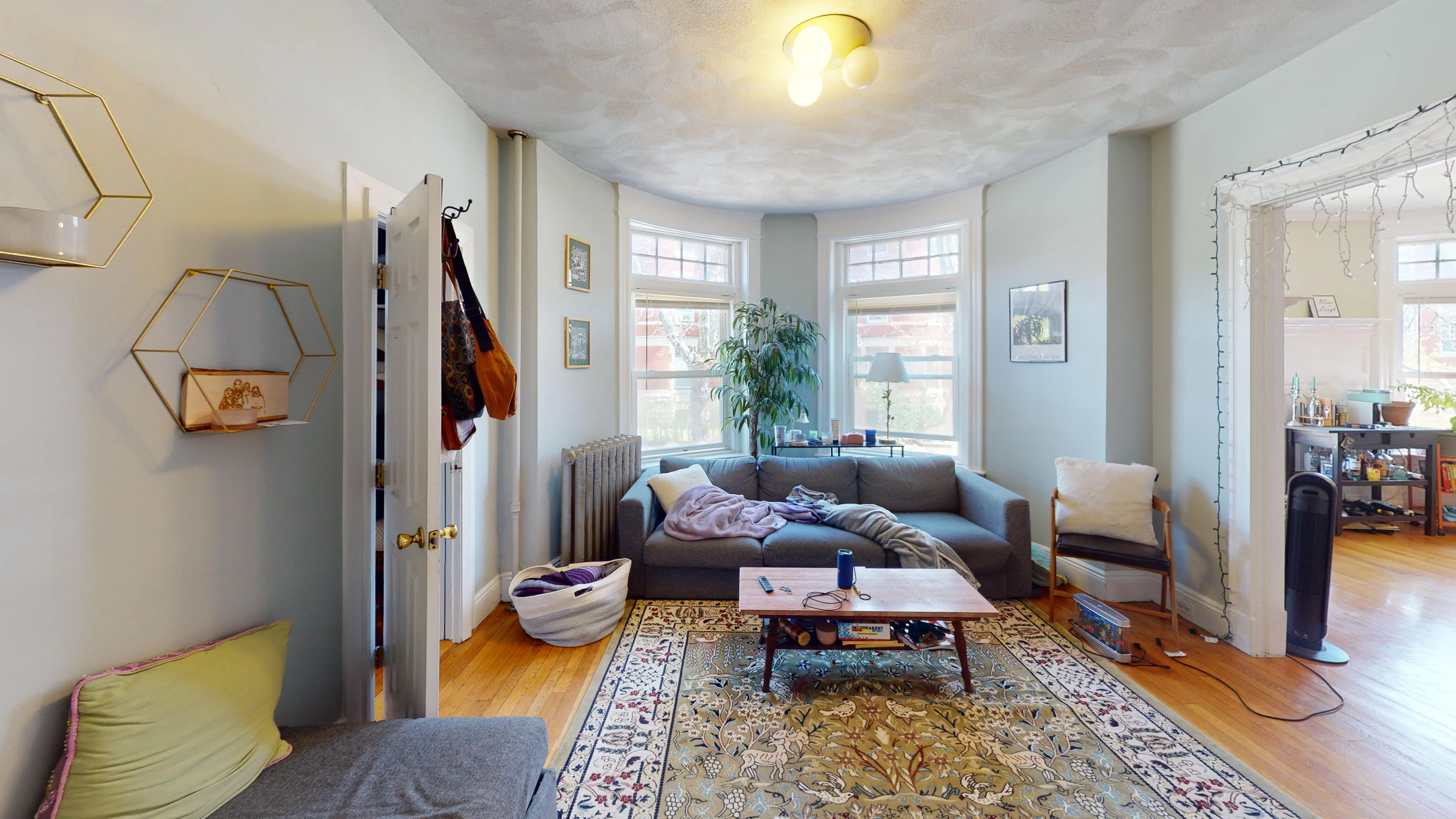 1887 Beacon St, Brookline Hills