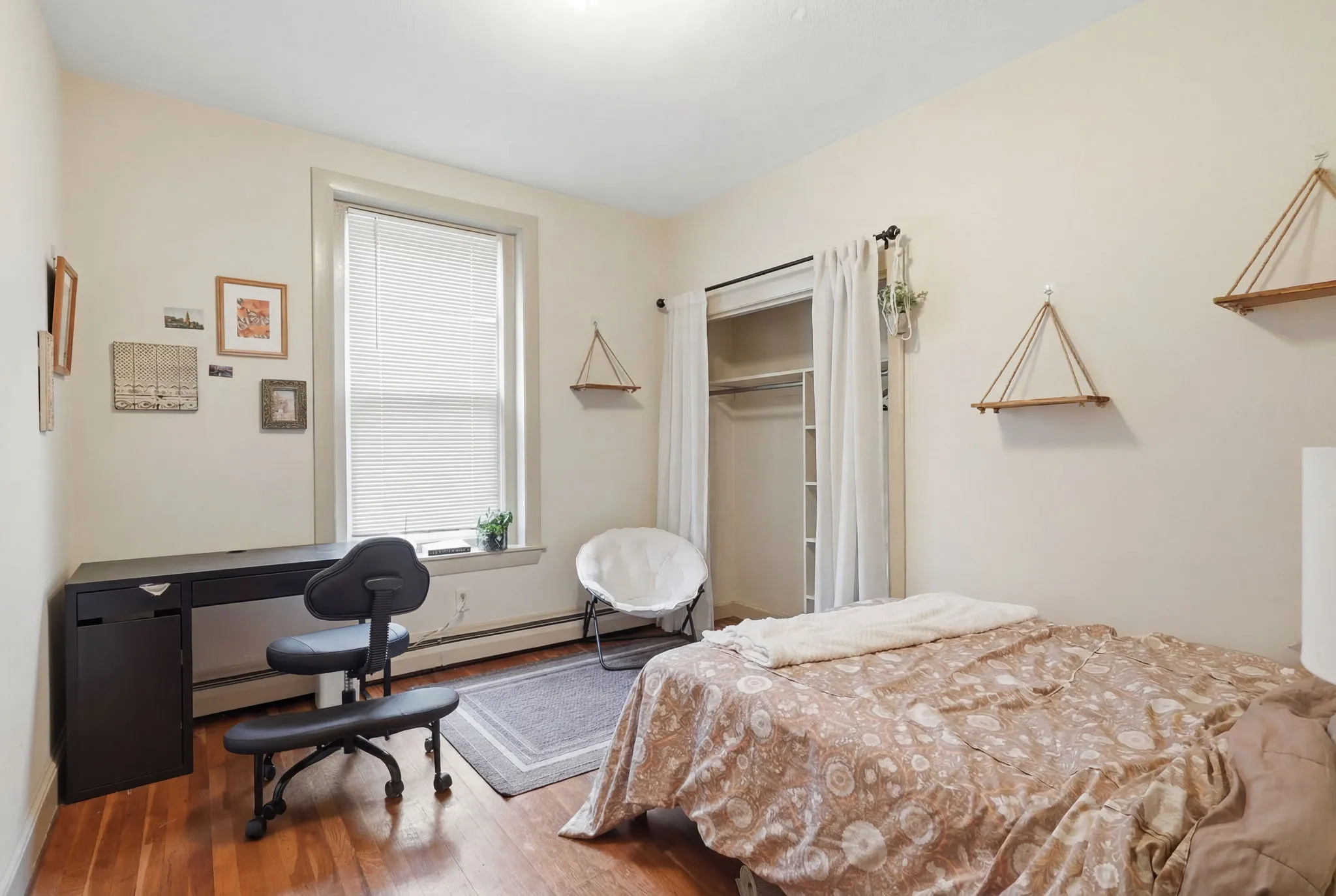 1426 Tremont St, Mission Hill