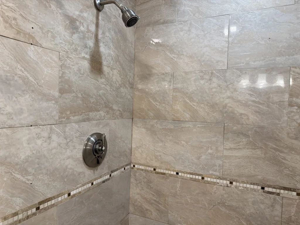 909 Pleasant St, Weymouth