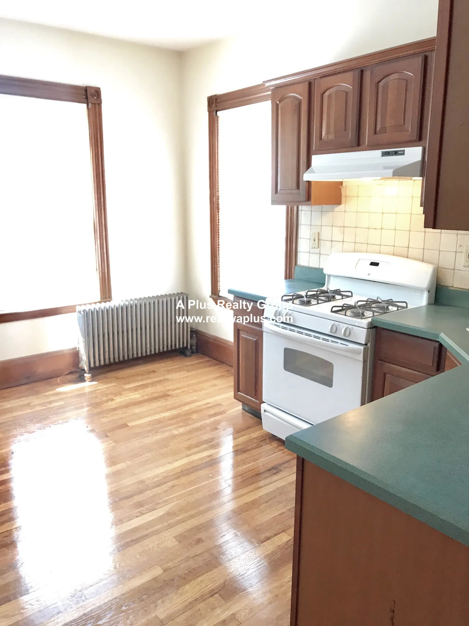 336 Centre St, Jamaica Plain