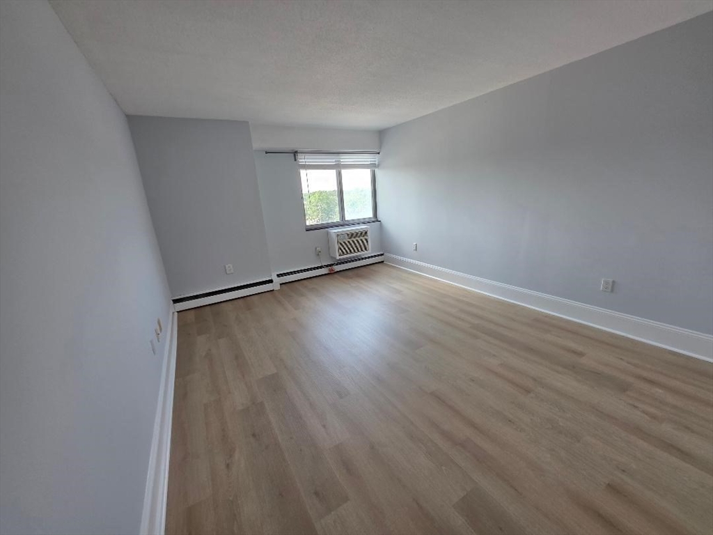 1025 Hancock St, Quincy Center