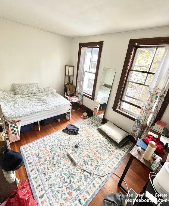 41 Gordon St, Allston