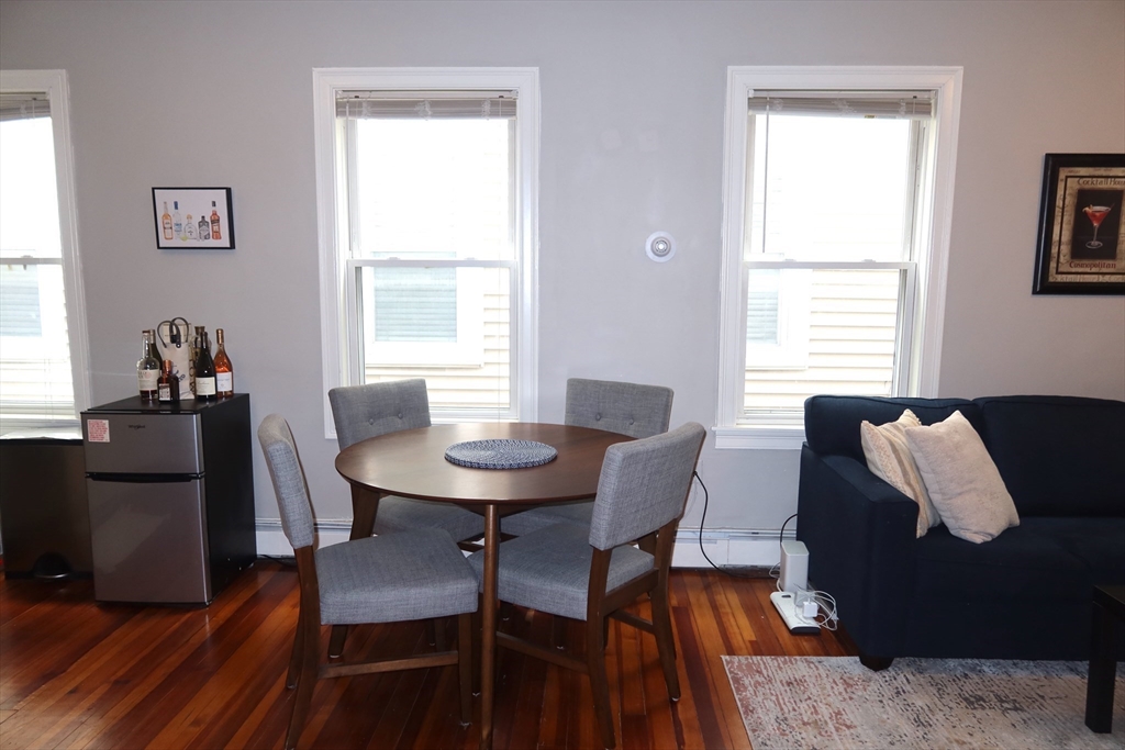 69 Marine Rd, South Boston