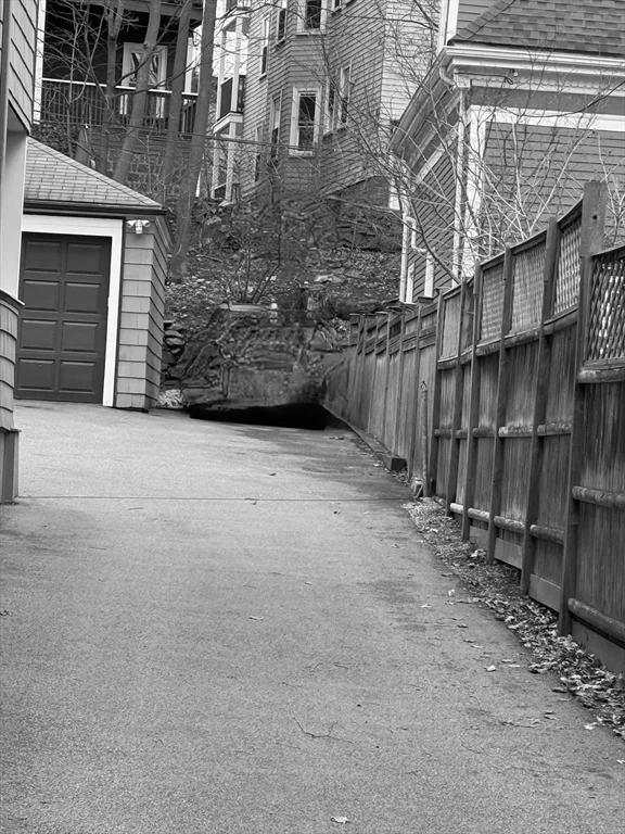 15 Stetson St, Coolidge Corner