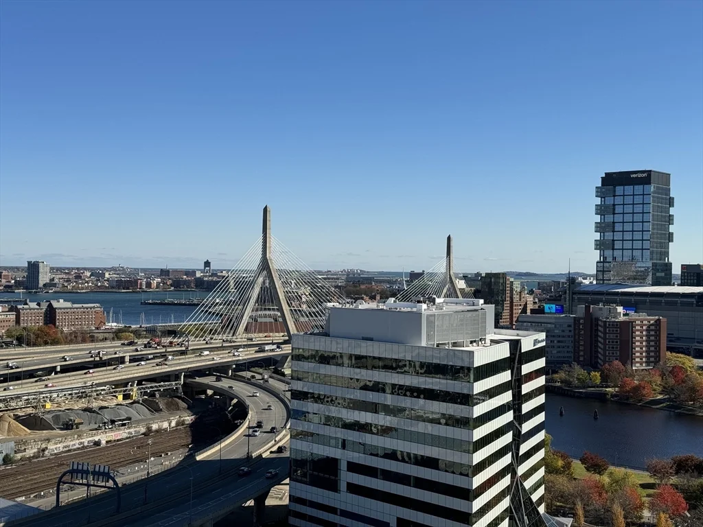 10 Museum Way, East Cambridge