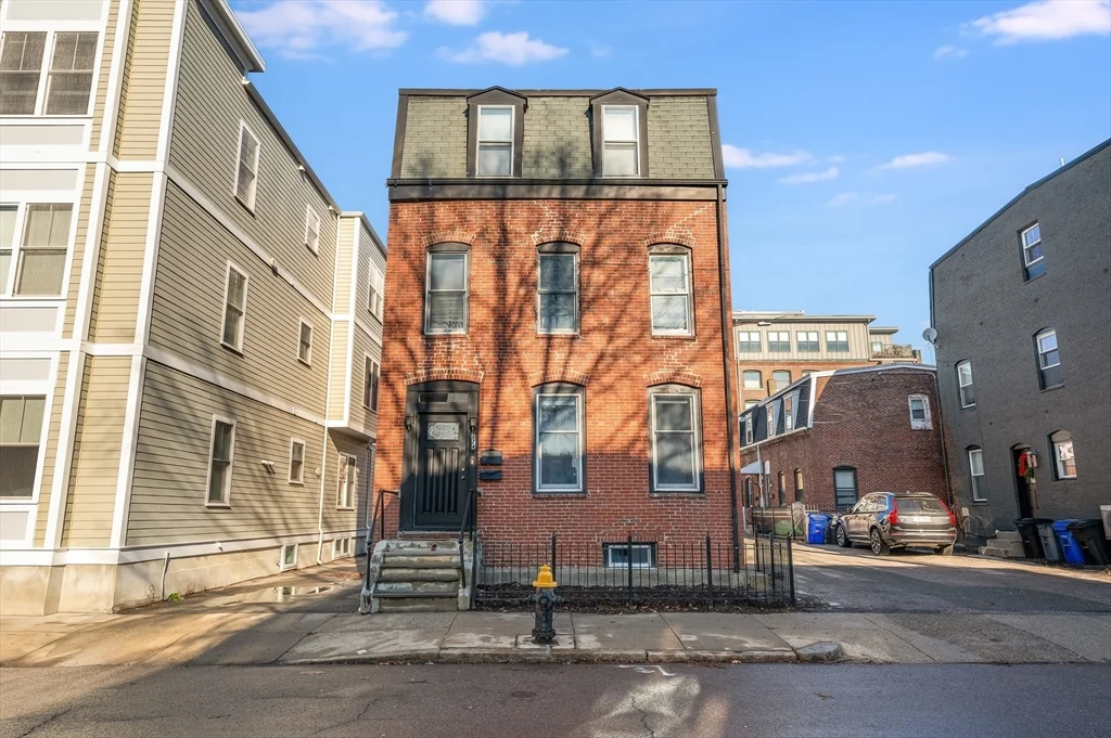 874 East 2nd, South Boston