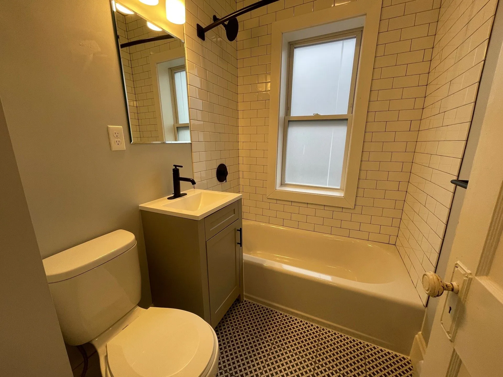 233 Lafayette St, Salem