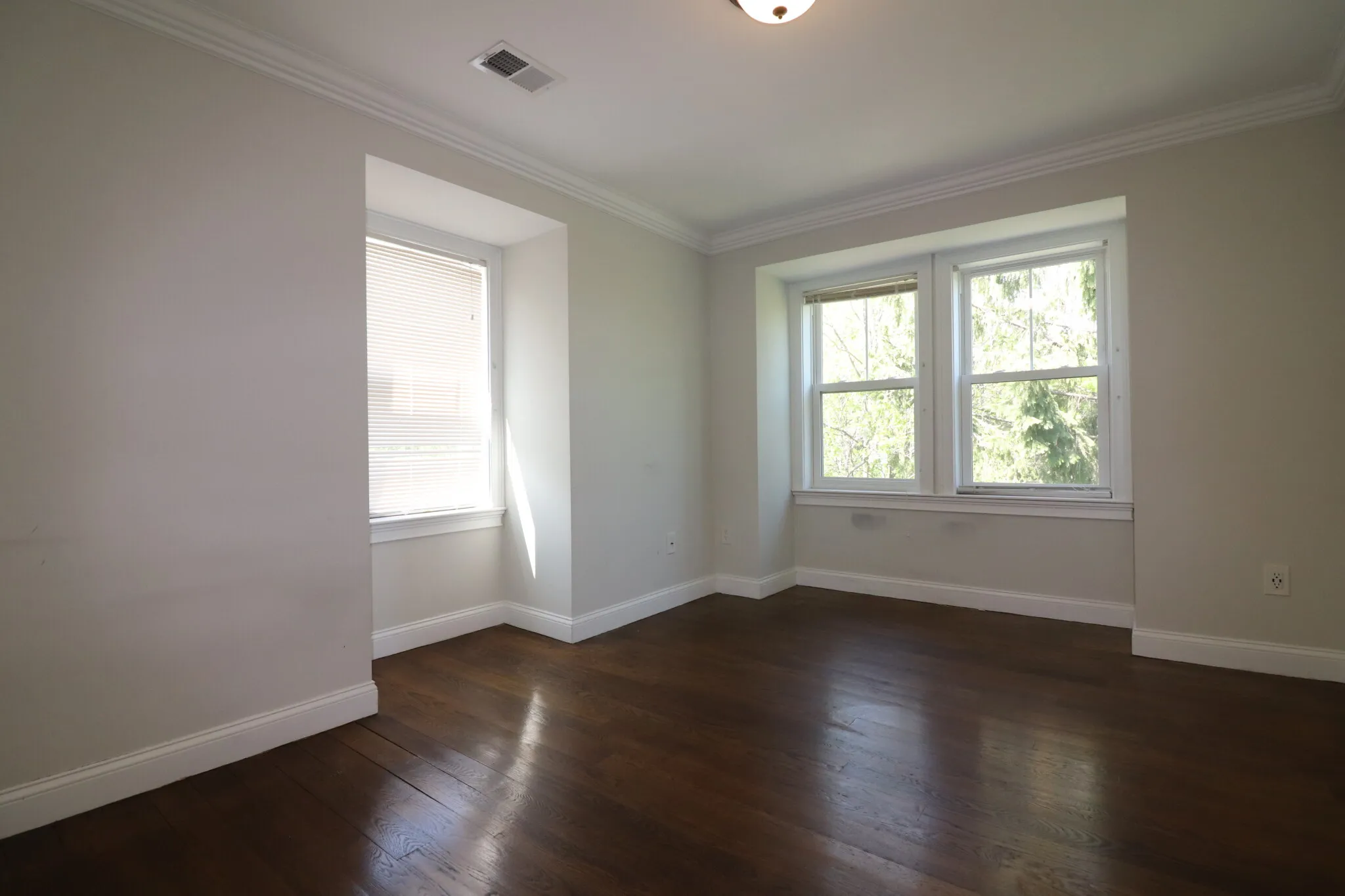 8 Nira Ave, Jamaica Plain
