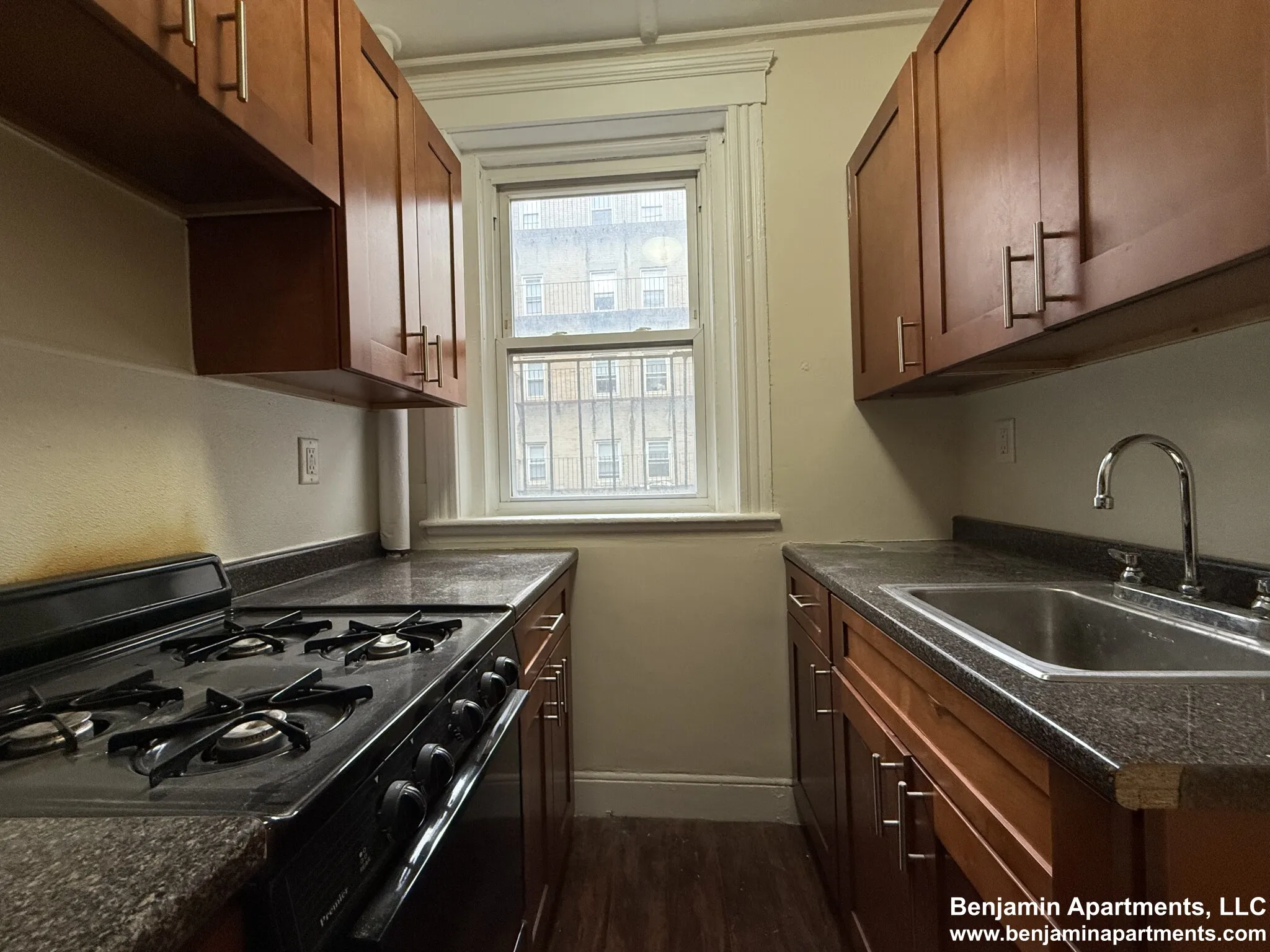 1185 Boylston St, Fenway