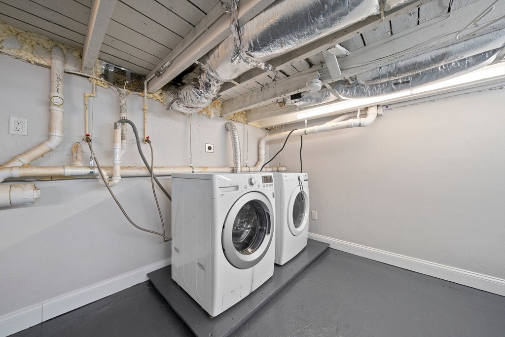 35 Phillips Ave, Stoughton