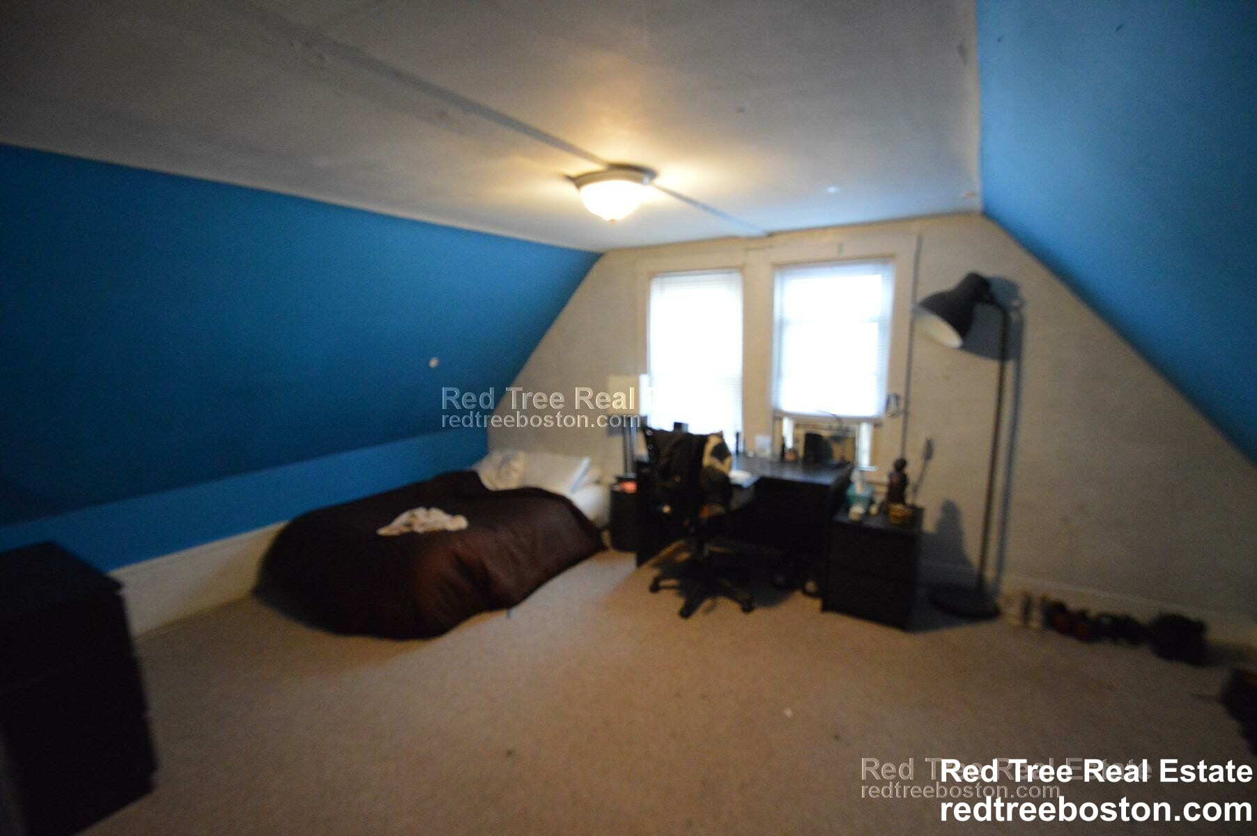 23 Pratt St, Allston