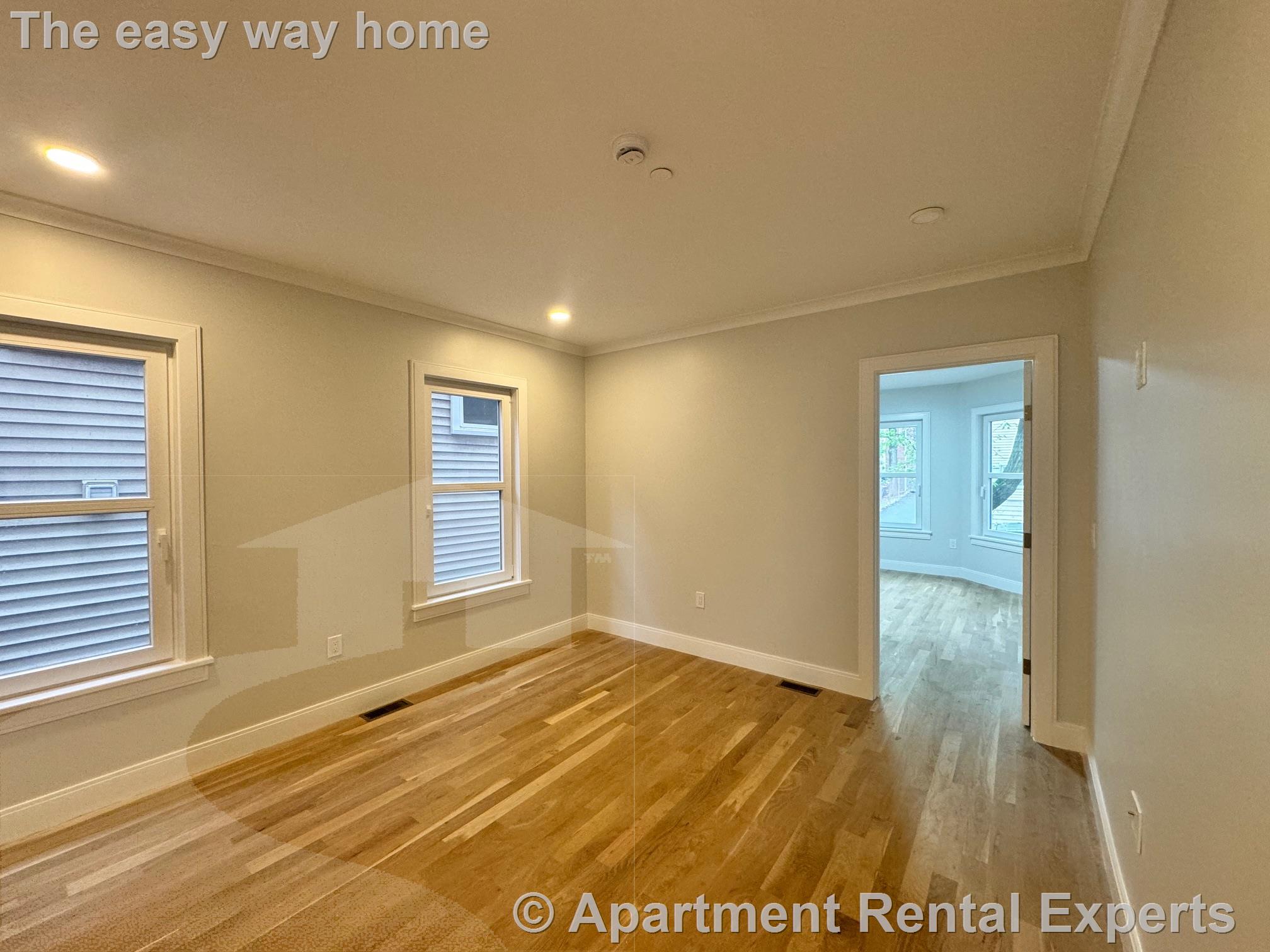 35 Gore St, East Cambridge