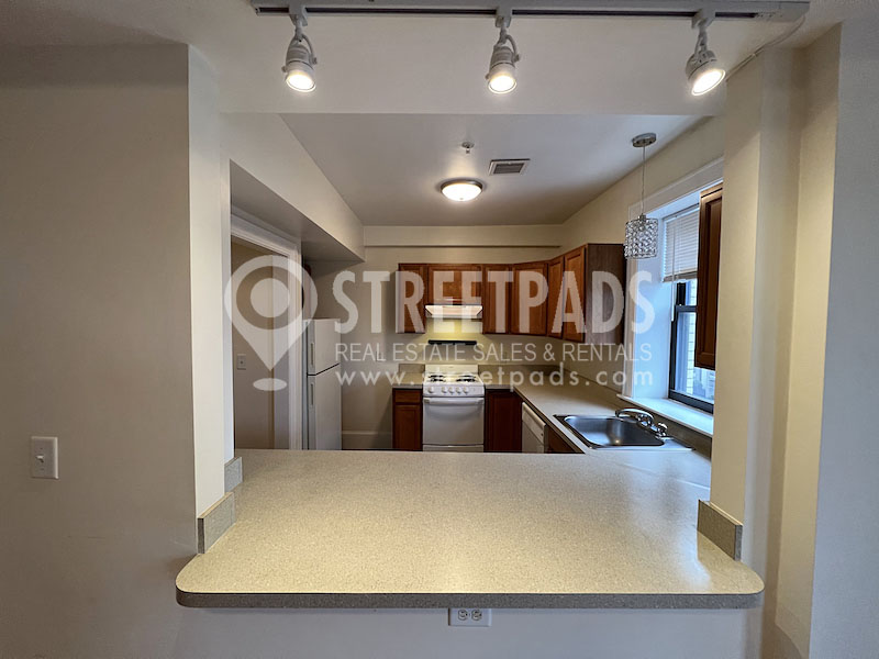 881 Massachusetts Ave, Central Square