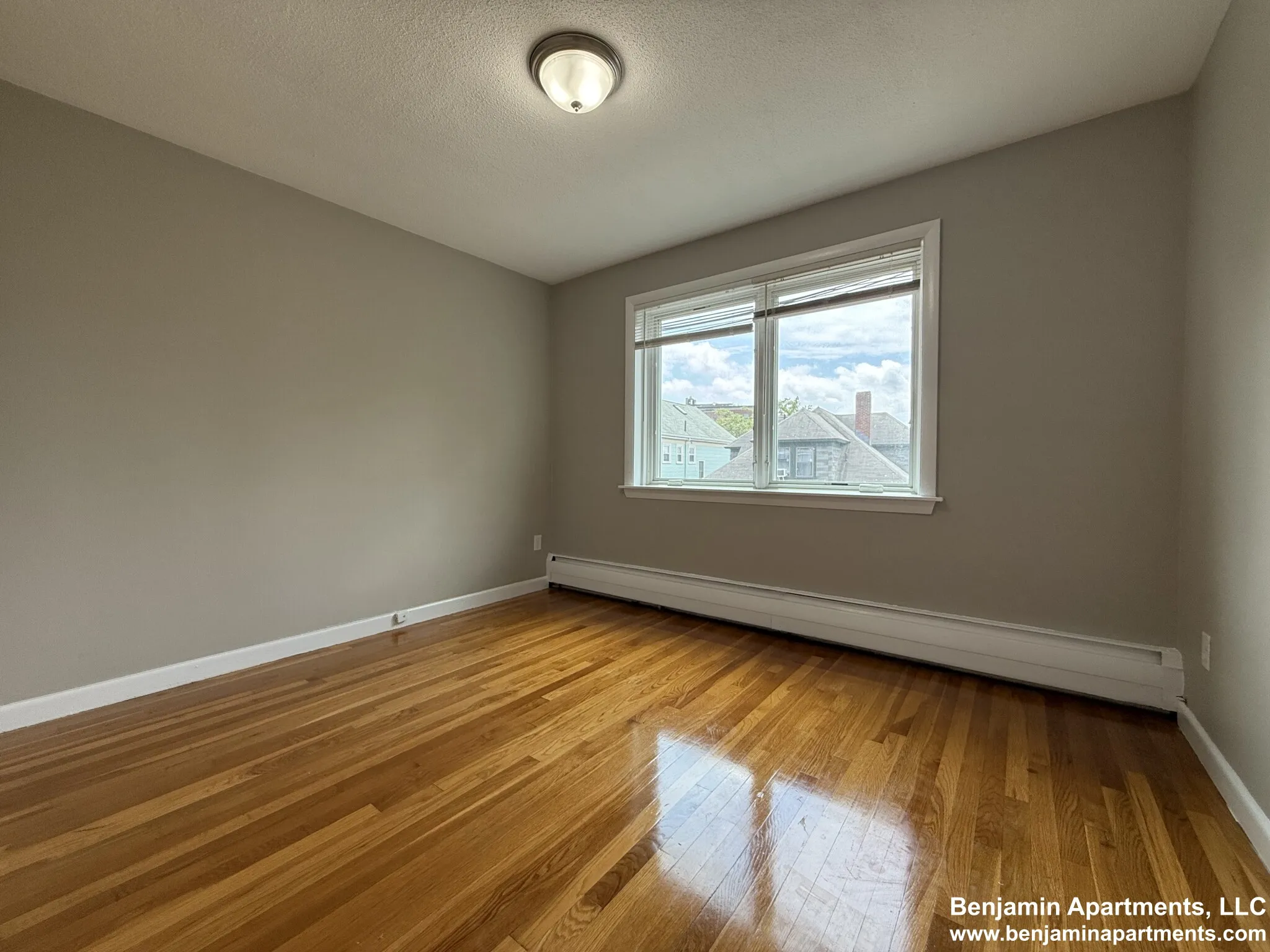 50 Evergreen St, Jamaica Plain