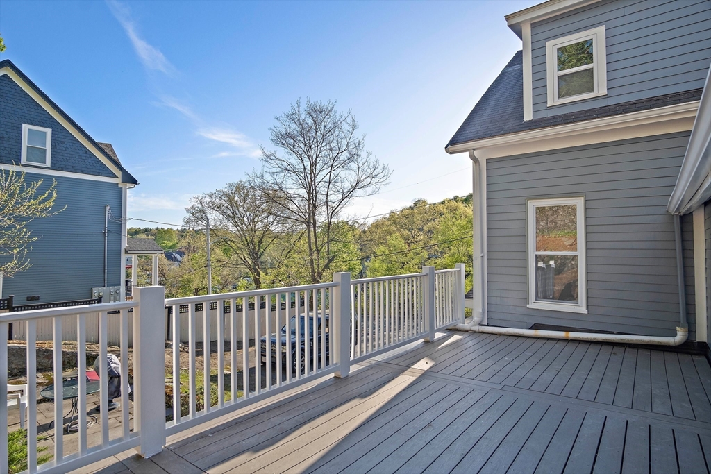 83 Marvin Rd, Melrose