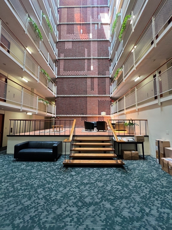 29 Concord Ave, Harvard Square