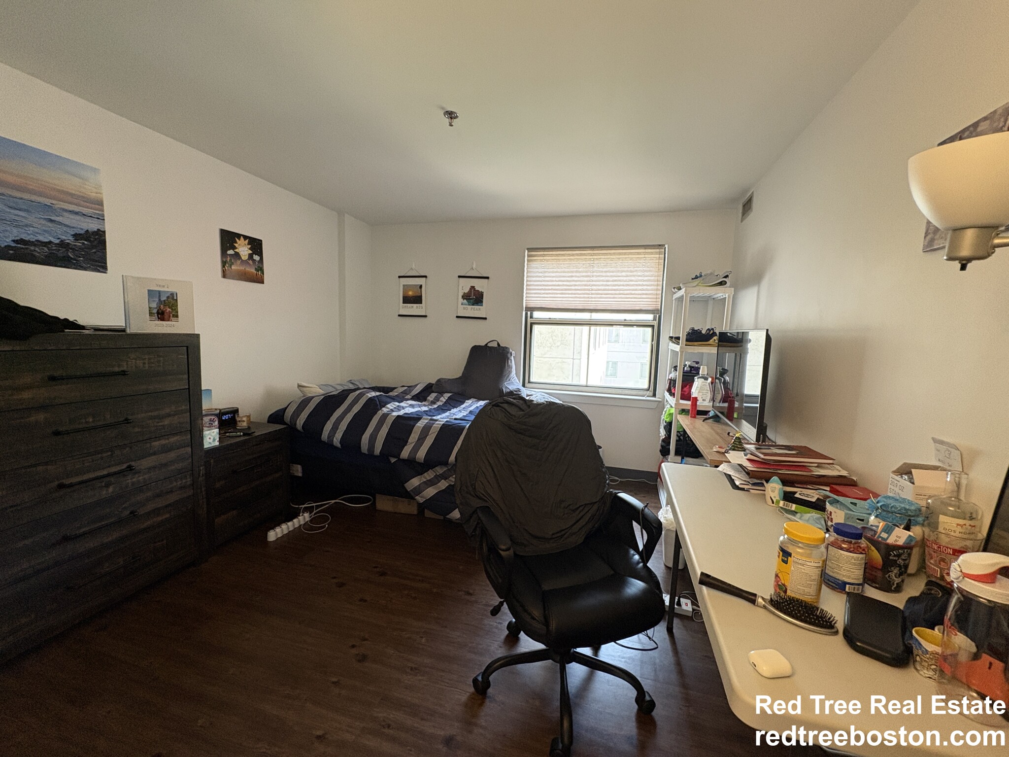 888 Washington St, Chinatown