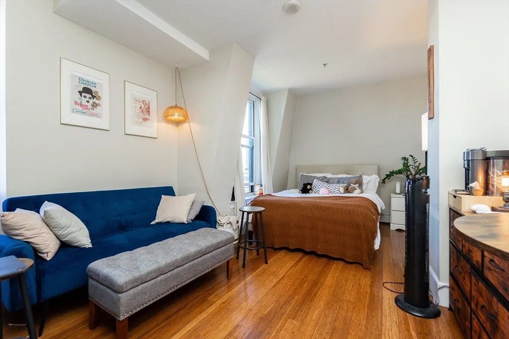483 Beacon St, Back Bay