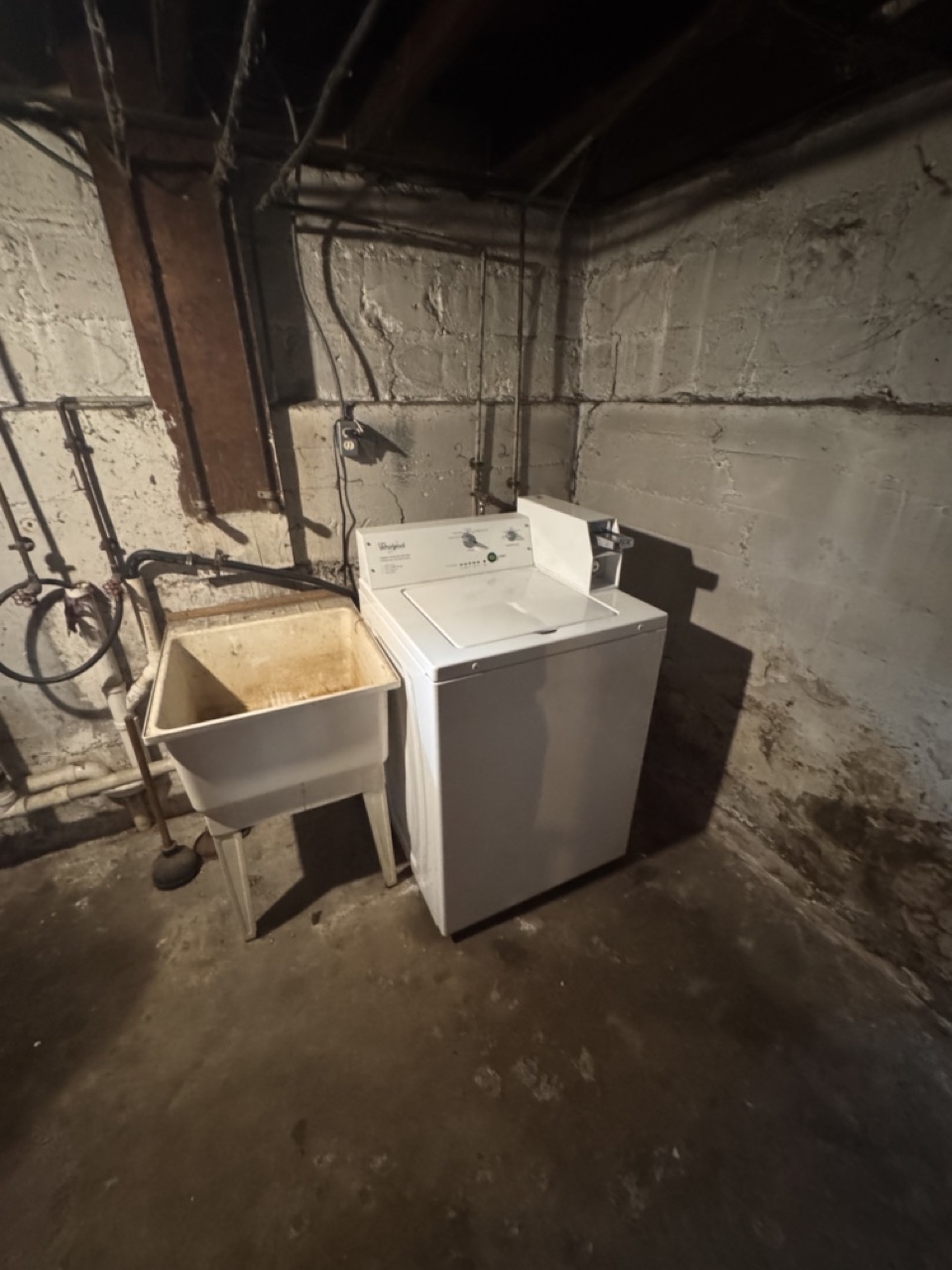 44 Wilson Ave, Belmont