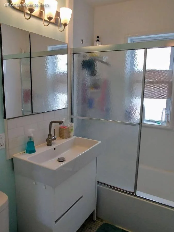 2 Vassar St, South Medford