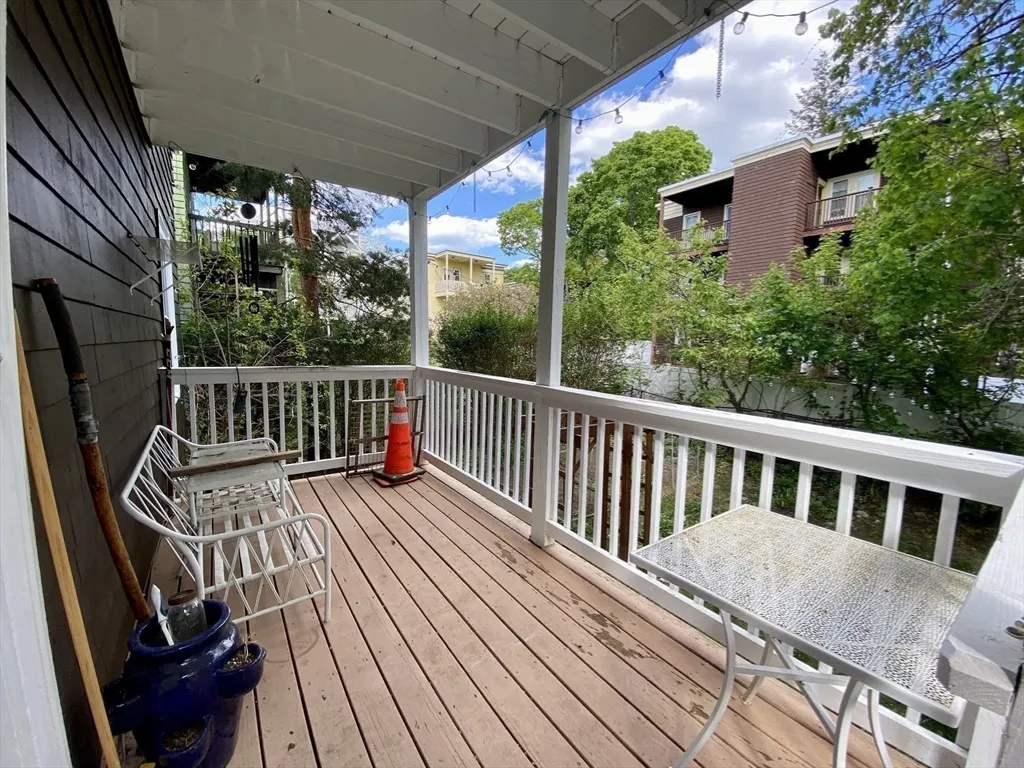 12 Saint Peter St, Jamaica Plain