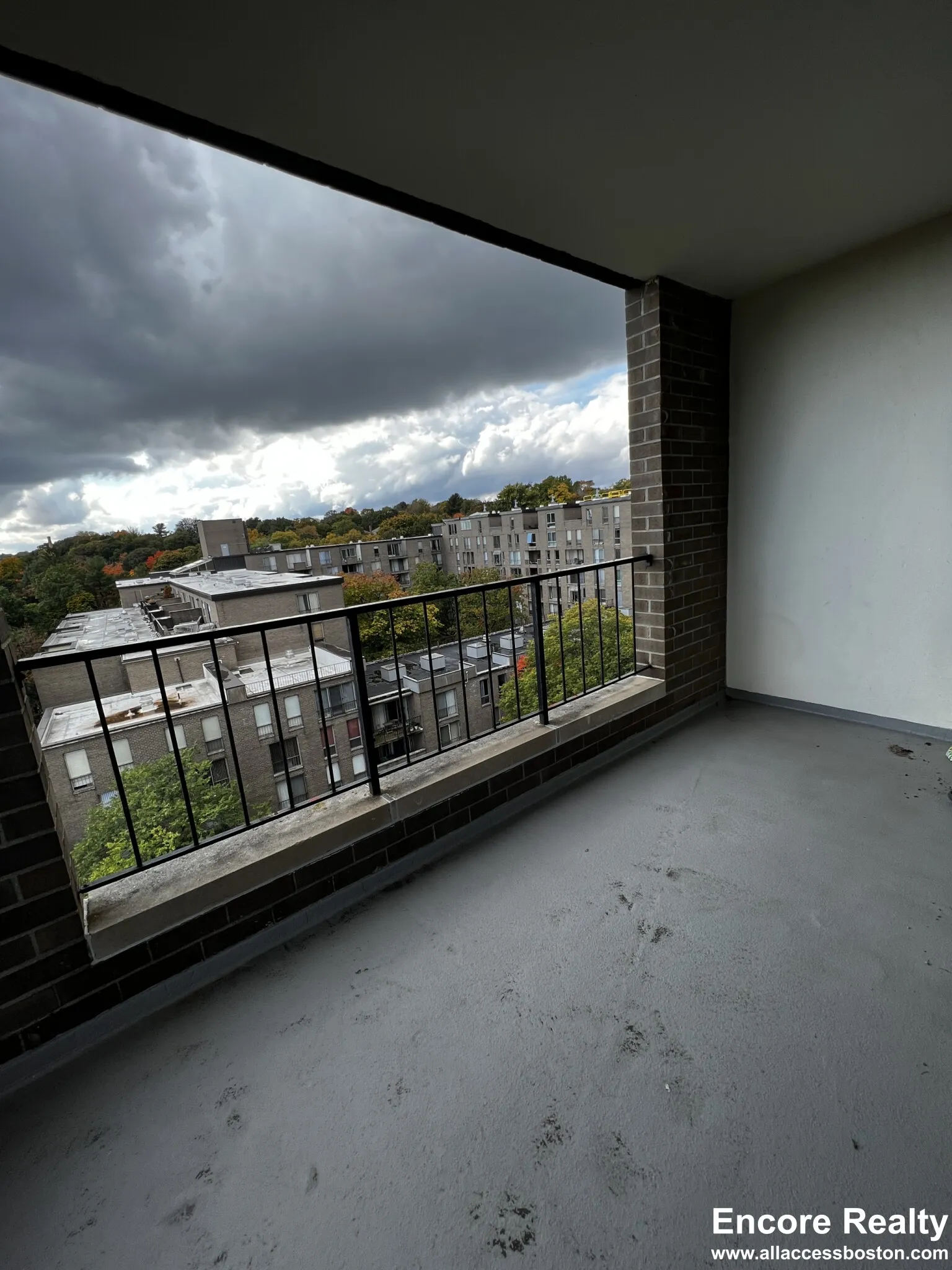 77 Pond Ave, Brookline Village