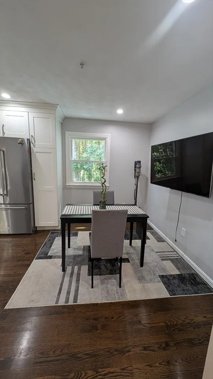 20 Winterberry Way, Bedford