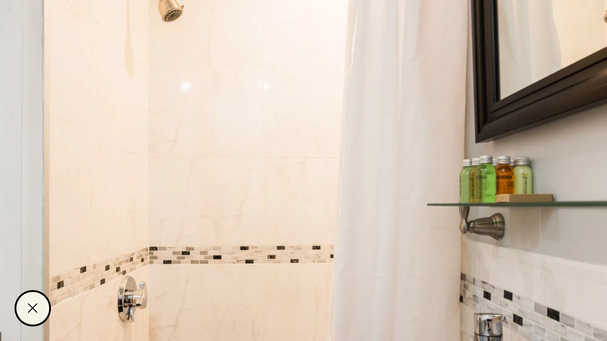 7 Story St, Harvard Square