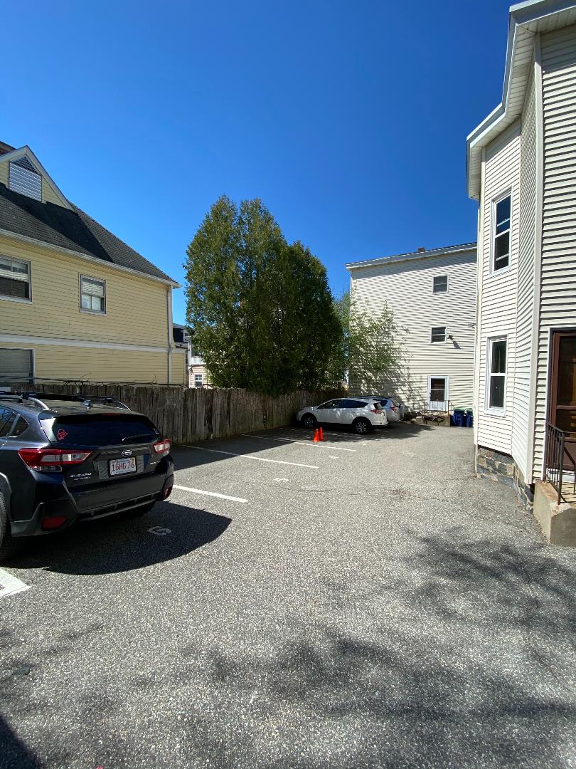 217 Holland St, Teele Square