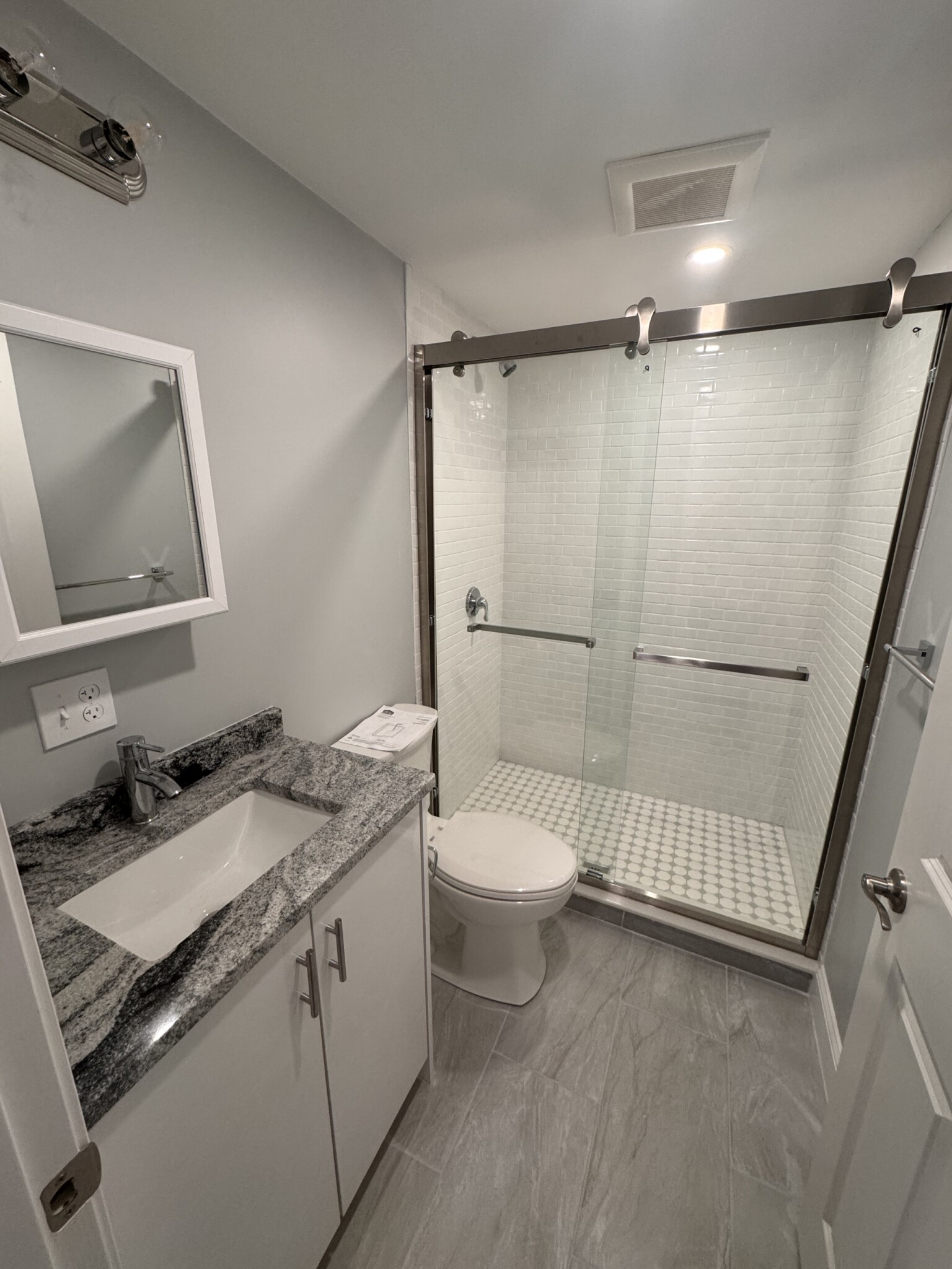 78 Tyler St, Chinatown