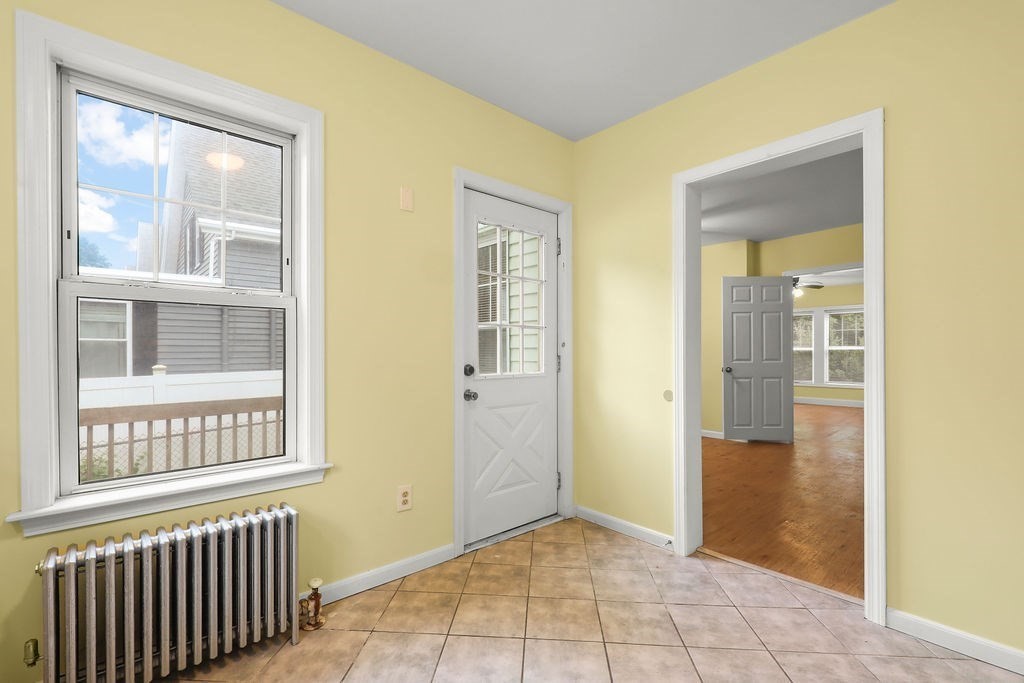 10 Cottage St, Attleboro Falls