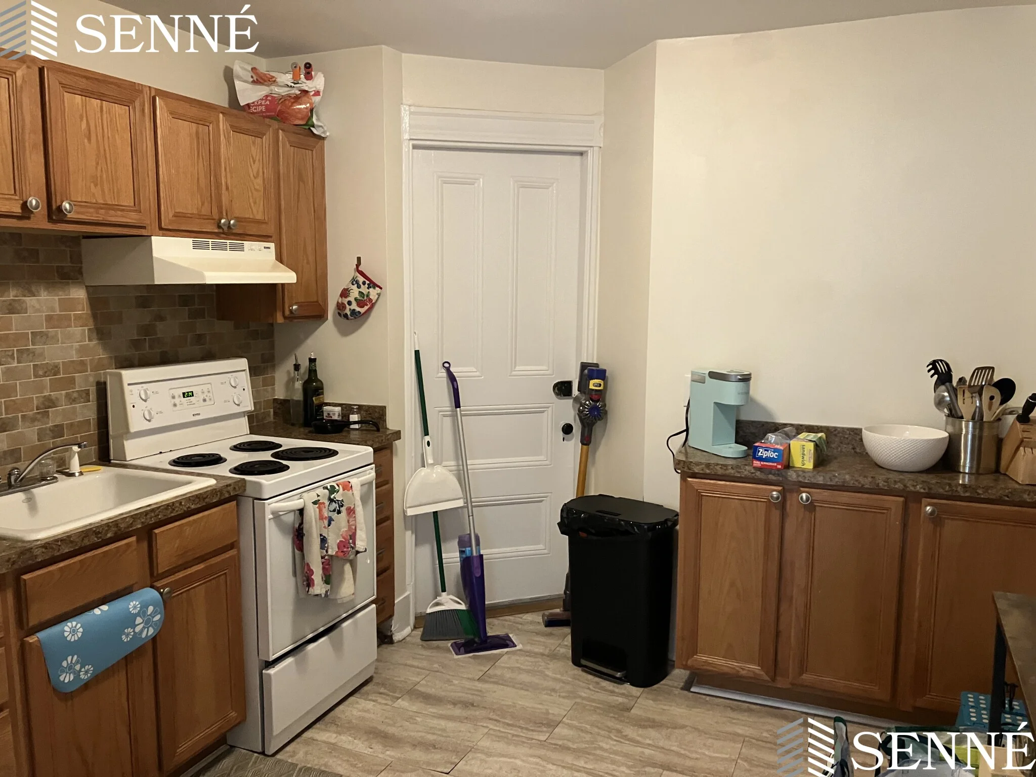 64 Vinal Ave, Union Square