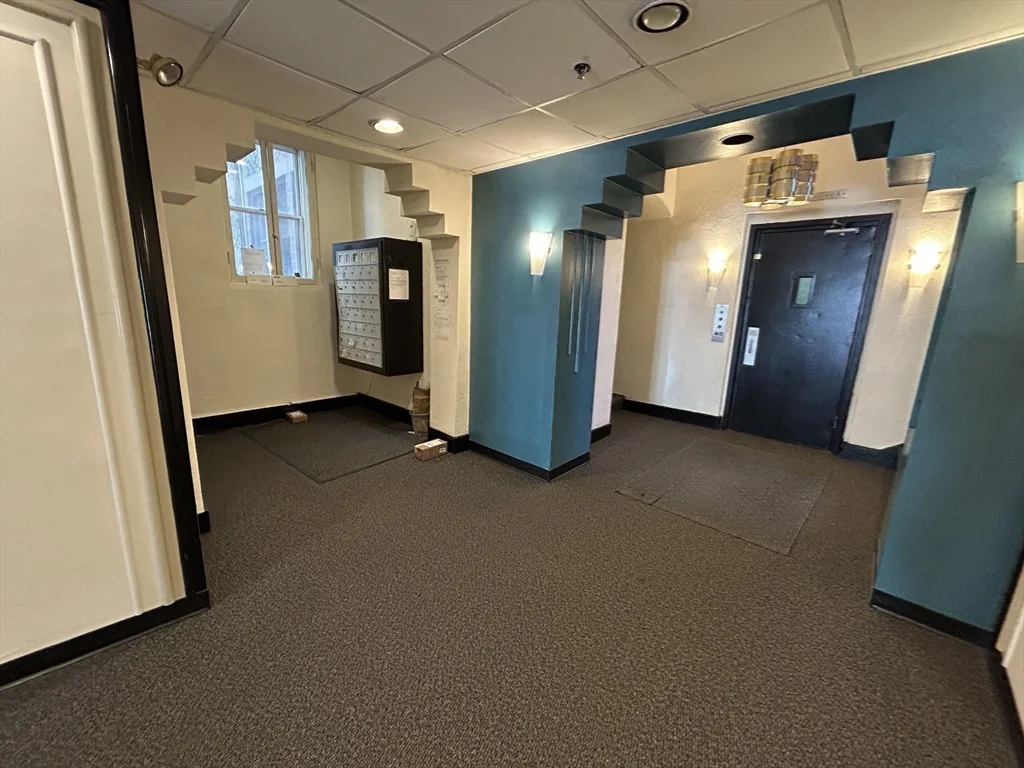 1666 Commonwealth Ave, Brighton