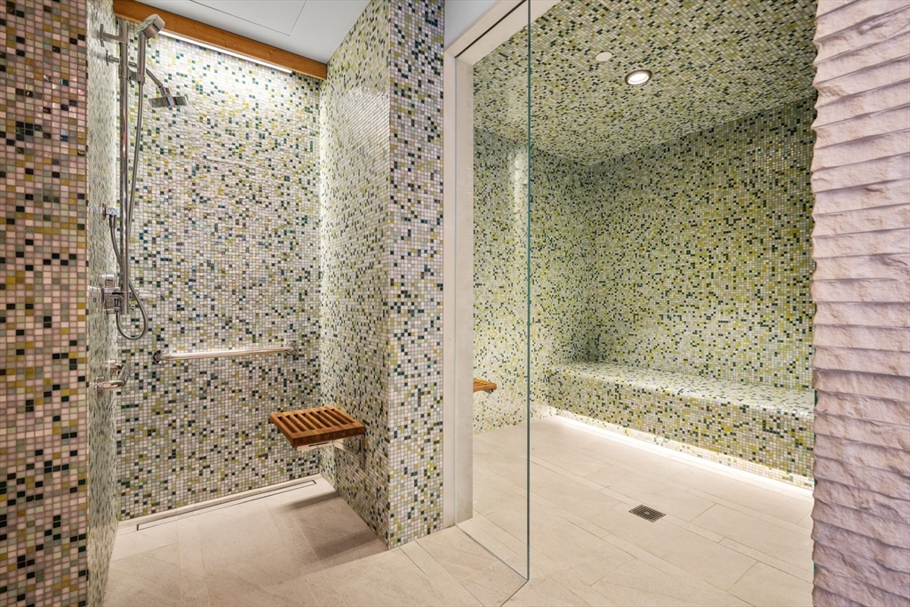 150 Seaport Blvd, Seaport District