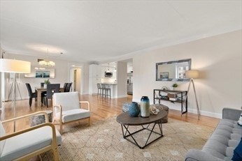 51 John St, Brookline